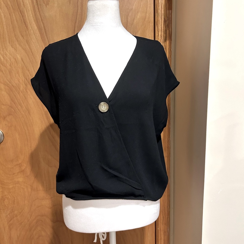 BP Blue black sleeve  crop top